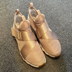 Sorel Sneakers Velcro strap